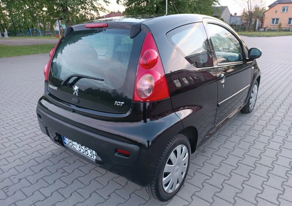 Peugeot 107 cena 9900 przebieg: 165000, rok produkcji 2007 z Kazimierza Wielka małe 232